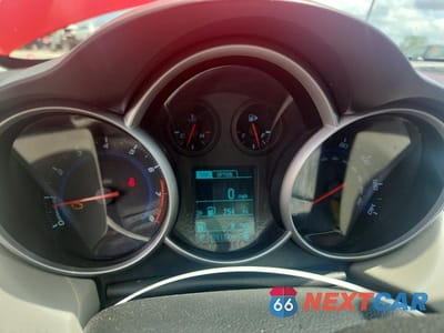 Zdjęcie 9 z 12 samochodu: 2014 CHEVROLET CRUZE LS VIN:1G1PA5SH9E7444674 - miniatura