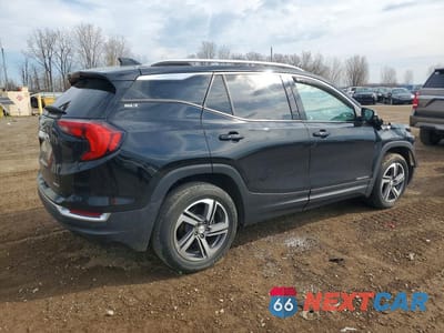 Trzecie zdjęcie samochodu z tyłu: 2021 GMC TERRAIN SLT VIN:3GKALVEV6ML301477 - miniatura