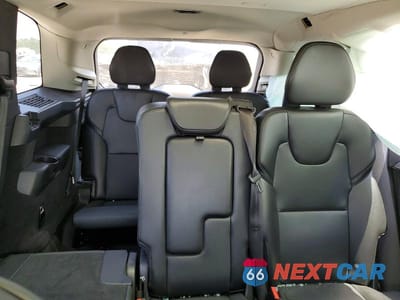 Zdjęcie 10 z 13 samochodu: 2021 VOLVO XC90 T5 MOMENTUM VIN:YV4102CK2M1709748 - miniatura