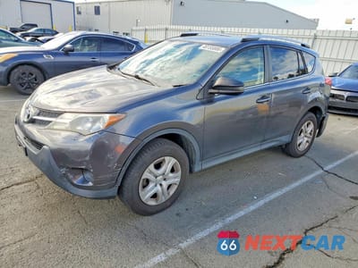 2015 TOYOTA RAV4 LE JTMZFREV5FJ049695 - główne zdjęcie licytacji z USA - miniatura
