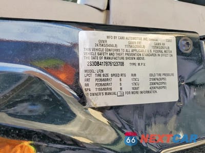 Zdjęcie 12 z 12 samochodu: 2007 SUZUKI XL7 LUXURY VIN:2S3DB417876123708 - miniatura