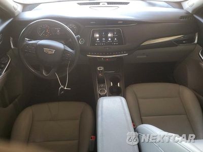Zdjęcie 8 z 12 samochodu: 2019 CADILLAC XT4 LUXURY VIN:1GYAZAR42KF151079 - miniatura