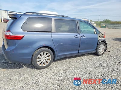 Trzecie zdjęcie samochodu z tyłu: 2017 TOYOTA SIENNA LE 7-PASSENGER VIN:5TDJZ3DC8HS152665 - miniatura