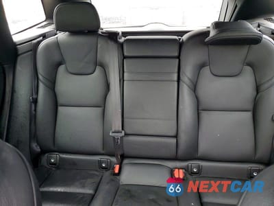 Zdjęcie 10 z 14 samochodu: 2020 VOLVO XC60 T5 MOMENTUM VIN:YV4102RK7L1435663 - miniatura