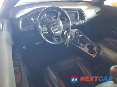 Zdjęcie 8 z 12 samochodu: 2018 DODGE CHALLENGER SXT VIN:2C3CDZAG8JH252601 - miniatura