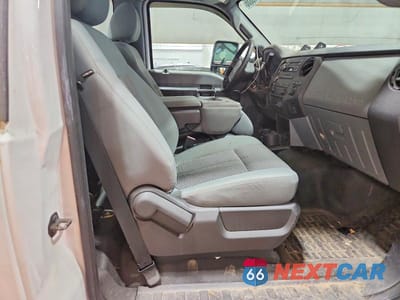 Zdjęcie 10 z 12 samochodu: 2011 FORD F250 SUPER DUTY VIN:1FTBF2B66BEA05634 - miniatura
