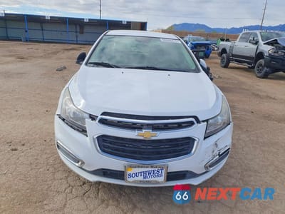Piąte zdjęcie samochodu w środku: 2015 CHEVROLET CRUZE LT VIN:1G1PC5SB6F7137406 - miniatura