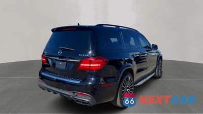 Czwarte zdjęcie samochodu z boku: 2017 MERCEDES-BENZ GLS 63 AMG 4MATIC VIN:4JGDF7FE1HA888092 - miniatura