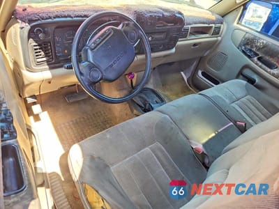Zdjęcie 8 z 12 samochodu: 1996 DODGE RAM 1500 VIN:1B7HF16Y2TS572278 - miniatura