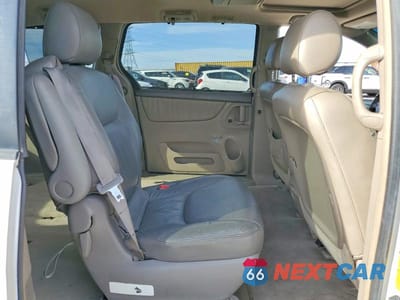 Zdjęcie 11 z 14 samochodu: 2008 TOYOTA SIENNA XLE LIMITED VIN:5TDBK22C68S015018 - miniatura