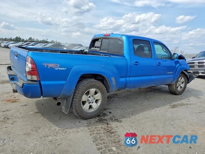 Trzecie zdjęcie samochodu z tyłu: 2011 TOYOTA TACOMA V6 VIN:3TMMU4FN2BM034571 - miniatura