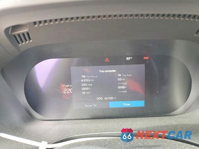 Zdjęcie 9 z 13 samochodu: 2022 VOLVO XC60 B5 MOMENTUM VIN:YV4L12DK5N1002472 - miniatura