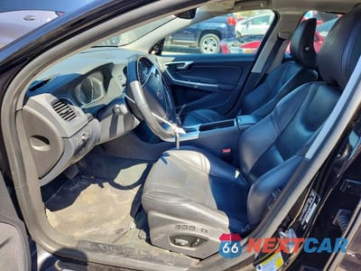 Zdjęcie 7 z 12 samochodu: 2018 VOLVO S60 PLATINUM VIN:LYV402HM2JB173608 - miniatura