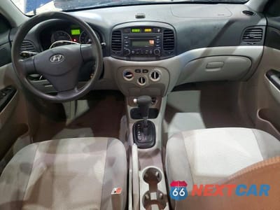 Zdjęcie 8 z 11 samochodu: 2007 HYUNDAI ACCENT GLS VIN:KMHCN46C77U115684 - miniatura