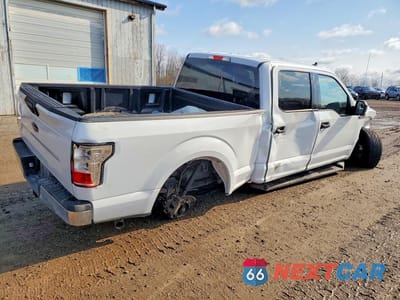 Trzecie zdjęcie samochodu z tyłu: 2019 FORD F150 SUPERCREW VIN:1FTFW1E57KFC50581 - miniatura