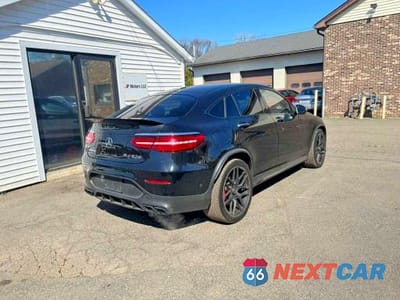 Trzecie zdjęcie samochodu z tyłu: 2019 MERCEDES-BENZ GLC COUPE 63 S 4MATIC AMG VIN:WDC0J8KB8KF549904 - miniatura