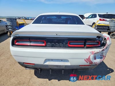 Zdjęcie 6 z 12 samochodu: 2016 DODGE CHALLENGER R VIN:2C3CDZBT9GH326404 - miniatura