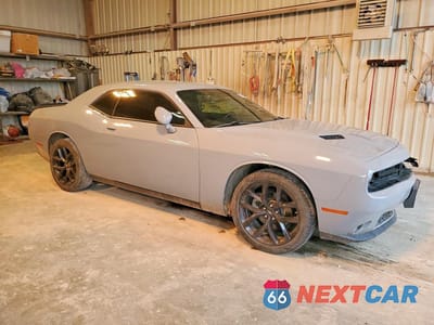 Czwarte zdjęcie samochodu z boku: 2022 DODGE CHALLENGER SXT VIN:2C3CDZAG3NH140147 - miniatura