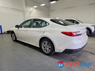 Drugie zdjęcie samochodu z przodu: 2025 TOYOTA CAMRY LE VIN:4T1DAACK0SU026624 - miniatura