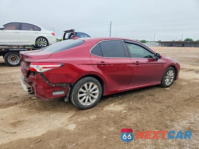 Trzecie zdjęcie samochodu z tyłu: 2019 TOYOTA CAMRY LE VIN:4T1B11HK9KU836799 - miniatura