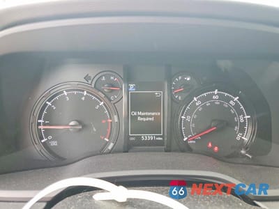 Zdjęcie 9 z 13 samochodu: 2021 TOYOTA 4RUNNER SR5 VIN:JTEMU5JR1M5928517 - miniatura