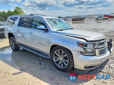 Czwarte zdjęcie samochodu z boku: 2015 CHEVROLET SUBURBAN K1500 LTZ VIN:1GNSKKKC0FR289494 - miniatura