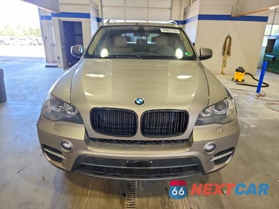 Piąte zdjęcie samochodu w środku: 2011 BMW X5 XDRIVE35I VIN:5UXZV4C52BL738938 - miniatura