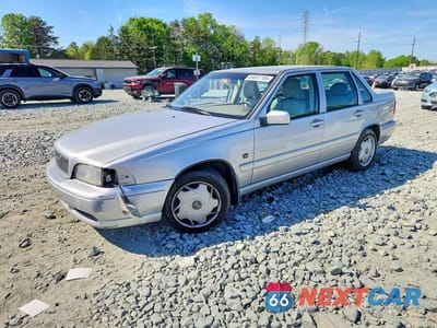 1999 VOLV S70 YV1LS55A8X2609061 - główne zdjęcie licytacji z USA - miniatura