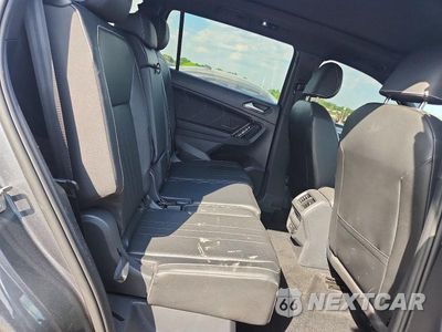 Zdjęcie 11 z 13 samochodu: 2023 VOLKSWAGEN TIGUAN SE R-LINE BLACK VIN:3VVCB7AX6PM035131 - miniatura