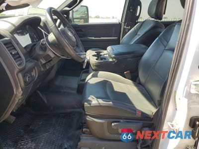 Zdjęcie 7 z 11 samochodu: 2024 RAM 2500 TRADESMAN VIN:3C6UR5HL1RG282698 - miniatura