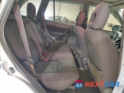 Zdjęcie 11 z 12 samochodu: 2002 TOYOTA RAV4 BASE VIN:JTEHH20V426038619 - miniatura