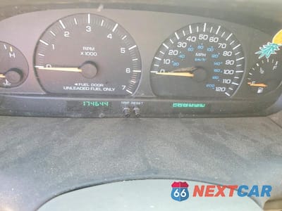 Zdjęcie 9 z 13 samochodu: 1999 DODGE GRAND CARAVAN SE VIN:2B4GP44G3XR337624 - miniatura