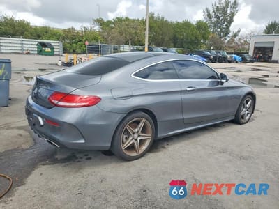 Trzecie zdjęcie samochodu z tyłu: 2017 MERCEDES-BENZ C 300 4MATIC VIN:WDDWJ4KB4HF387325 - miniatura