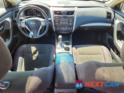 Zdjęcie 8 z 12 samochodu: 2013 NISSAN ALTIMA 2.5 VIN:1N4AL3AP3DN566452 - miniatura