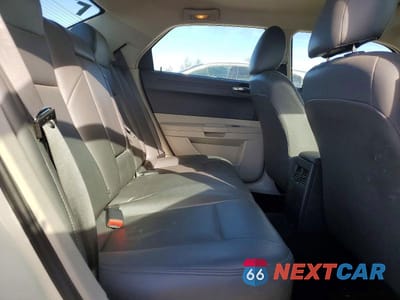 Zdjęcie 10 z 11 samochodu: 2006 CHRYSLER 300 VIN:2C3KA43R46H470483 - miniatura