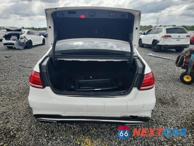 Zdjęcie 6 z 11 samochodu: 2014 MERCEDES-BENZ E 350 VIN:WDDHF5KB4EB026518 - miniatura