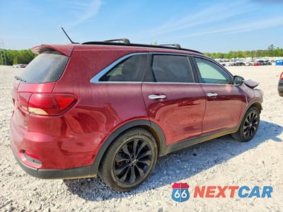 Trzecie zdjęcie samochodu z tyłu: 2019 KIA SORENTO S V6 VIN:5XYPG4A59KG591650 - miniatura