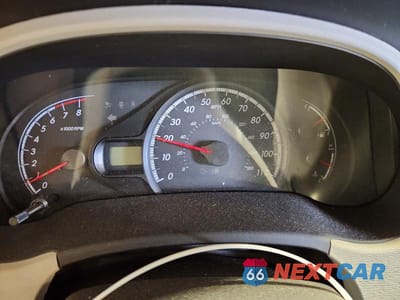 Zdjęcie 9 z 14 samochodu: 2011 TOYOTA SIENNA LE VIN:5TDKK3DCXBS148309 - miniatura