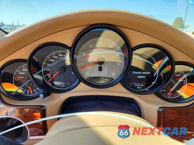 Zdjęcie 9 z 11 samochodu: 2011 PORSCHE PANAMERA S VIN:WP0AB2A73BL060765 - miniatura