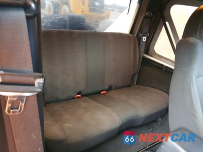 Zdjęcie 11 z 12 samochodu: 2005 JEEP WRANGLER X VIN:1J4FA39S35P337557 - miniatura