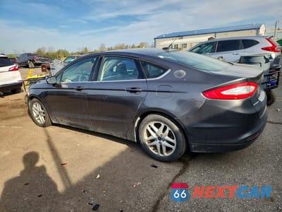 Drugie zdjęcie samochodu z przodu: 2015 FORD FUSION SE VIN:3FA6P0H72FR166462 - miniatura