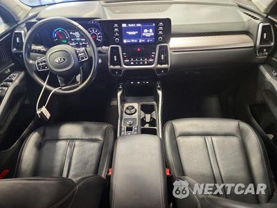 Zdjęcie 8 z 14 samochodu: 2021 KIA SORENTO HYBRID EX VIN:KNDRH4LG5M5050921 - miniatura
