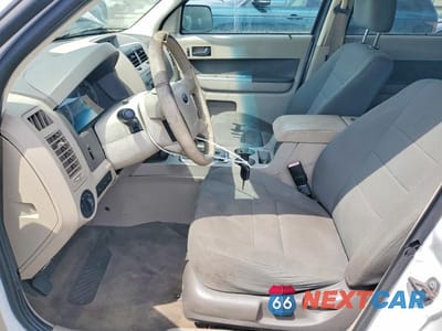 Zdjęcie 7 z 14 samochodu: 2010 FORD ESCAPE HYBRID VIN:1FMCU5K38AKA00853 - miniatura