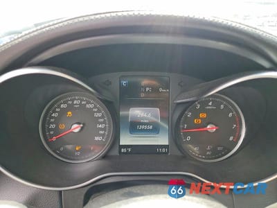 Zdjęcie 9 z 12 samochodu: 2017 MERCEDES-BENZ C 300 VIN:55SWF4JB7HU225026 - miniatura