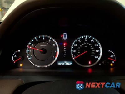 Zdjęcie 9 z 13 samochodu: 2010 HONDA ACCORD EXL VIN:1HGCP2F8XAA020092 - miniatura