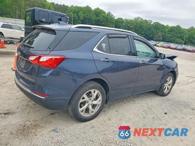 Trzecie zdjęcie samochodu z tyłu: 2018 CHEVROLET EQUINOX PREMIER VIN:3GNAXVEV7JL404149 - miniatura