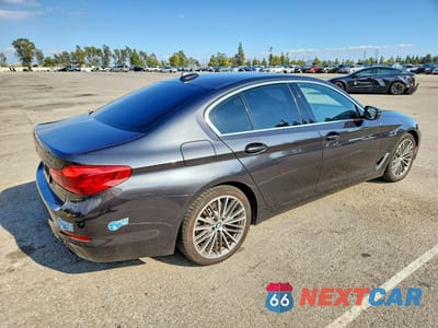 Trzecie zdjęcie samochodu z tyłu: 2020 BMW 530E VIN:WBAJA9C03LCD12771 - miniatura