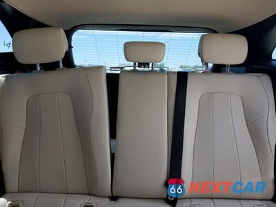 Zdjęcie 10 z 14 samochodu: 2021 MERCEDES-BENZ GLA 250 VIN:W1N4N4GB5MJ185043 - miniatura