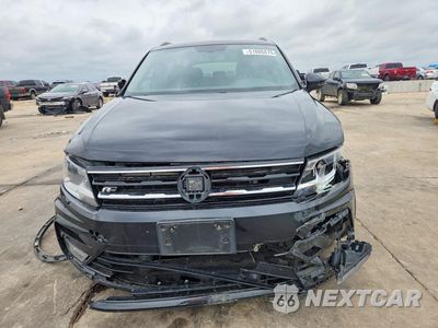 Piąte zdjęcie samochodu w środku: 2021 VOLKSWAGEN TIGUAN SE VIN:3VV3B7AX2MM153964 - miniatura