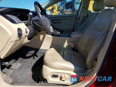 Zdjęcie 7 z 11 samochodu: 2013 FORD TAURUS SEL VIN:1FAHP2H84DG233743 - miniatura